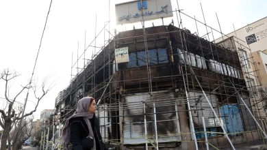 ترمب يحرك «لينكولن»... ويضغط على طهران