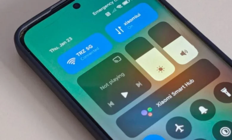 تسريبات: HyperOS 3.1 يجلب تغييرات في الواجهة ودعم رسمي لسماعات AirPods