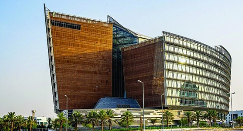 تظلمات «الثاني عشر»... 3 أيام لـ 3 مواد