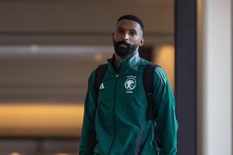 تفاصيل تجديد عقد فراس البريكان مع أهلي جدة