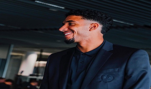 تقارير إنكليزية تكشف تلقي عمر مرموش عروضًا من غالطة سراي وتوتنهام وأستون فيلا