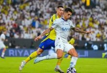 تمت.. الهلال يخطف نجم النصر في صفقة انتقال حر