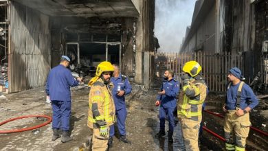 حريق كبير يلتهم عدداً من الكراجات في صناعية الأحمدي