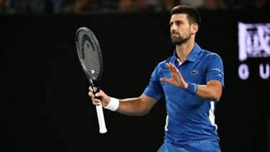 ديوكوفيتش ينجو من الإقصاء في بطولة أستراليا