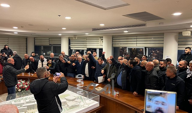 رؤساء الأحزاب العربية الاربعة يوقعون تعهدا للعمل على تشكيل القائمة المشتركة