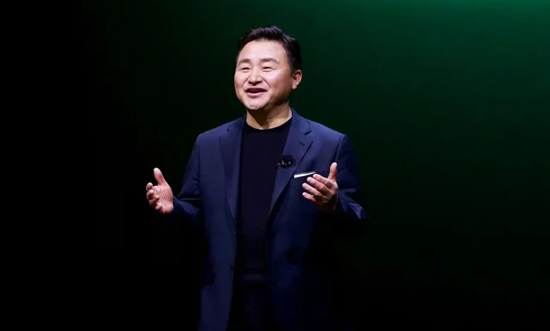 رئيس سامسونج: الذكاء الاصطناعي يجب أن يختفي عن الأنظار ويصبح جزءًا من البنية التحتية