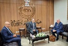 رئيس هيئة الدواء يستقبل وفد دستور الأدوية الأمريكي ويوقع خطاب اتفاق لتعزيز التعاون الفني والتنظيمي