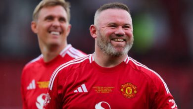 روني يعرض نفسه للانضمام إلى الجهاز الفني الجديد لمانشستر يونايتد