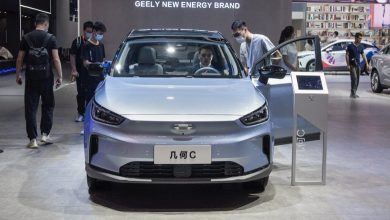 سائقو السيارات الكهربائية وسط لندن يدفعون رسوم الازدحام المروري لأول مرة