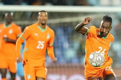 ساحل العاج تقلب الطاولة على الغابون وتنتزع صدارة المجموعة من الكاميرون