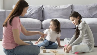 صحية ونفسية.. إليك خمس فوائد مهمة للعب مع الأطفال