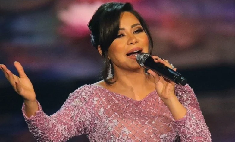 شيرين عبد الوهاب تتحرك قضائياً ضد مروجي صورها المسيئة.