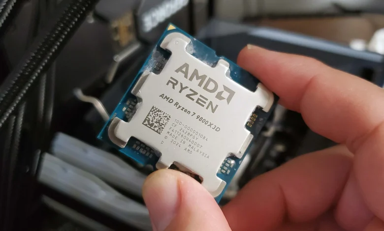 صيني يحقق رقمًا قياسيًا جديدًا لكسر سرعة معالج Ryzen 7 9800X3D!