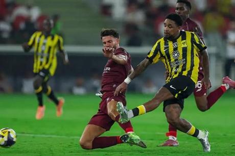 ضربة قوية للاتحاد قبل مواجهة القادسية