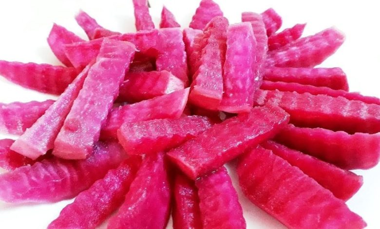 طريقة عمل اللفت المخلل السريع المقرمش بلونه الوردي المميز