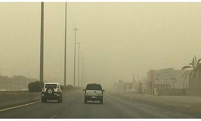 طقس الإثنين.. رياح سطحية مثيرة للأتربة والغبار وضباب على عدة مناطق