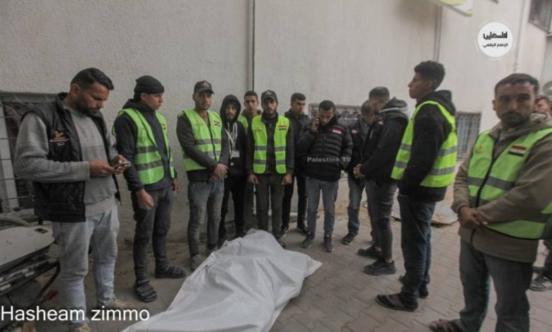 عدد شهداء اليوم يرتفع إلى 11.. ماذا قالت حماس والجهاد عن قصف سيارة تابعة للجنة المصرية في غزة؟