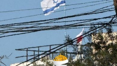 في وجود بن غفير.. الاحتلال يهدم منشآت الأونروا في القدس ويرفع "العلم الإسرائيلي"