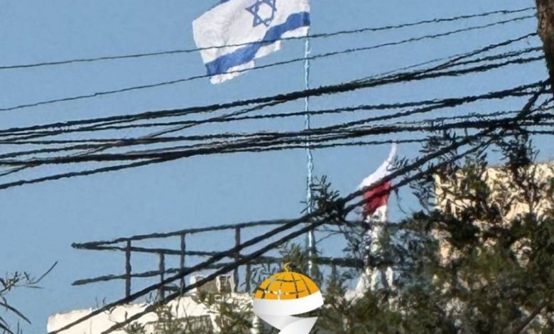في وجود بن غفير.. الاحتلال يهدم منشآت الأونروا في القدس ويرفع "العلم الإسرائيلي"