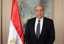 فيديو.. وزير الطيران يكشف تفاصيل إلغاء كارت الجوازات للقادمين والمغادرين نهاية يناير الجاري