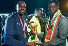 قطعة أرض و115 ألف يورو لكل لاعب في السنغال