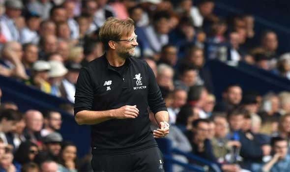 كلوب يعود إلى أنفيلد ضمن الطاقم الفني لمباراة أساطير ليفربول وبوروسيا دورتموند