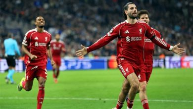 ليفربول يهزم مارسيليا بثلاثية ويقترب من دور الـ16