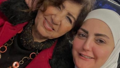 ما حقيقة المرأة التي ظهرت في الفيديو أنها ابنة هدى شعراوي يوم وفاتها؟