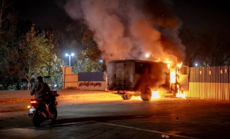 ما هي رهانات إيران في مواجهة الاحتجاجات وتهديدات ترامب؟