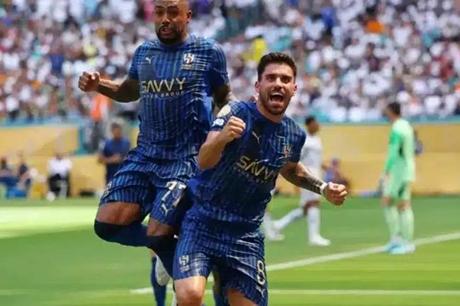 مانشستر يونايتد يقترب من ضم روبن نيفيز بدعم خاص من قائد الفريق