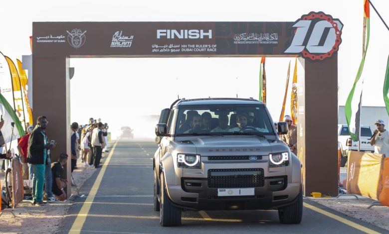 محمد بن راشد يشهد جانباً من سباق "ديوان سموّ حاكم دبي" ضمن منافسات بطولة السلم للدراجات الهوائية