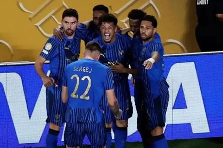 مدرب ضمك يكشف أسباب السقوط أمام الهلال