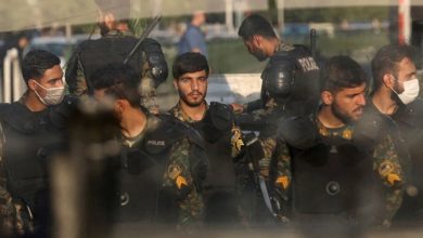 مقتل عنصر أمن خلال الاحتجاجات في إيران