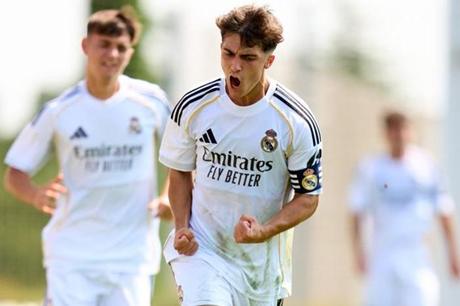 من هو مانويل أنخيل؟.. مودريتش الشباب الذي صعده أربيلوا في ريال مدريد