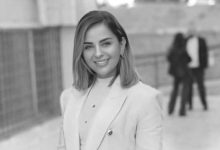 منصات التواصل تتشح بالسواد بعد فاجعة المحامية زينة...