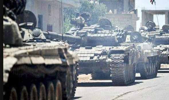 نجاة مراسل تلفزيون سوريا بعد أن صدمته دبابة خلال بث مباشر في حلب