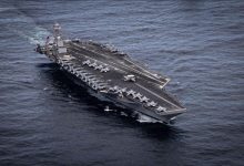 وصول حاملة طائرات أمريكية إلى الشرق الأوسط في ظل استمرار التوتُّر مع إيران
