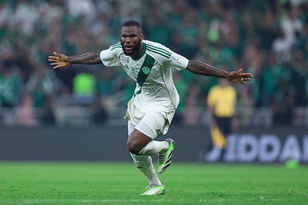 يوفنتوس يتحرك لضم فرانك كيسي من الأهلي السعودي