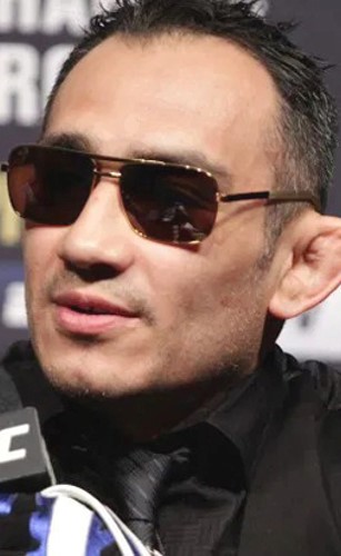 «حتى ضرباته التي لم تصبني كانت مخيفة»