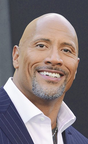 «اقتبست طريقة أمي في البكاء حين أديت مشهدا في المستشفى بأحد أفلامي»