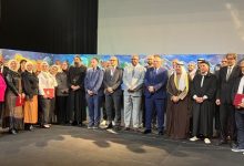 45 فنانا وفنانة من مصر والكويت يبدعون جدارية مشتركة بعنوان «معاً في حب الكويت»