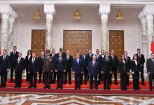 أحمد موسى: 14 محافظا جديدا يؤدون اليمين الدستورية أمام الرئيس السيسي