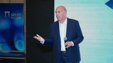 أحمد هيكل: 3 عوامل ترجح دخول العالم نفقا مظلما