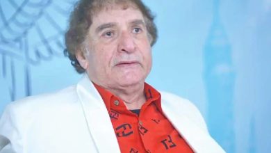 أشرف زكي: الحالة النفسية والمعنوية لمحيي إسماعيل تحسنت.. وإقامته بدار كبار الفنانين مؤقتة