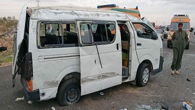 إصابة 3 أشخاص في انقلاب ميكروباص بالطريق الدولي الساحلي