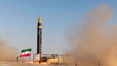 إيران تعلن عن صاروخ "خرمشهر- 4" الباليستي.