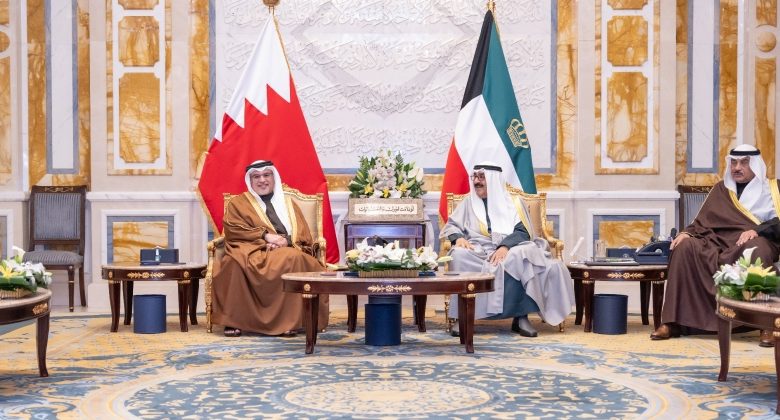 الأمير: المزيد من التقدّم والرخاء للبحرين وشعبها