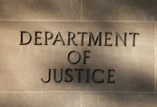 «العدل الأمريكية» تراسل المشرعين بشأن تنقيح في ملفات إبستين