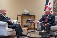 الملك وصالح يؤكدان أهمية تسهيل آليات العودة الآمنة...