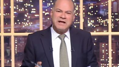 «المواطن مش الحيطة المايلة».. نشأت الديهي يهاجم جشع تجار الدواجن